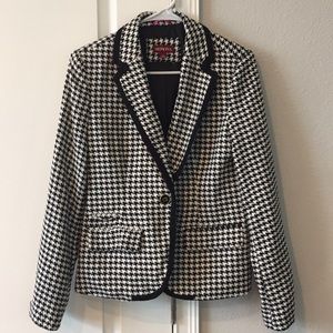 Houndstooth Blazer